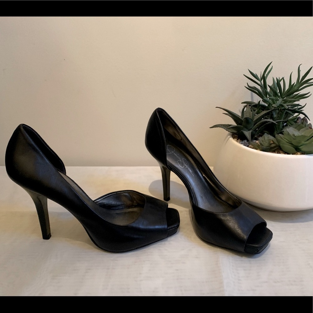 Jessica Simpson Black Leather Heels